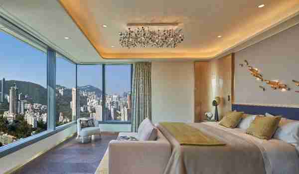 香港亿级豪宅成交季度暴涨3.7倍！也有港人3000万全款买入内地豪宅